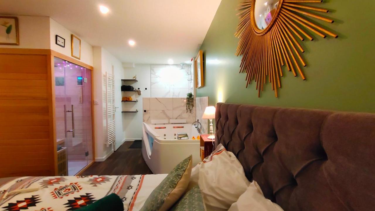 Votre Escale Jungle Sauna & Spa Niort Bagian luar foto