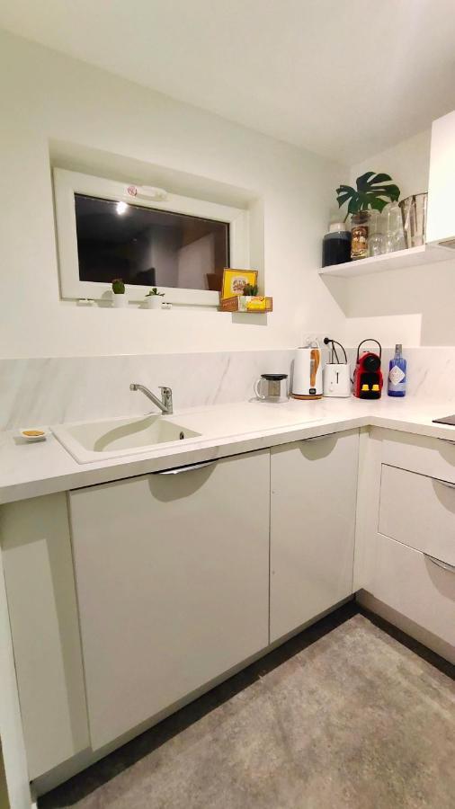 Votre Escale Jungle Sauna & Spa Niort Bagian luar foto