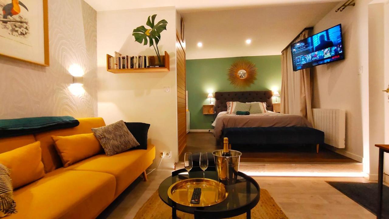 Votre Escale Jungle Sauna & Spa Niort Bagian luar foto